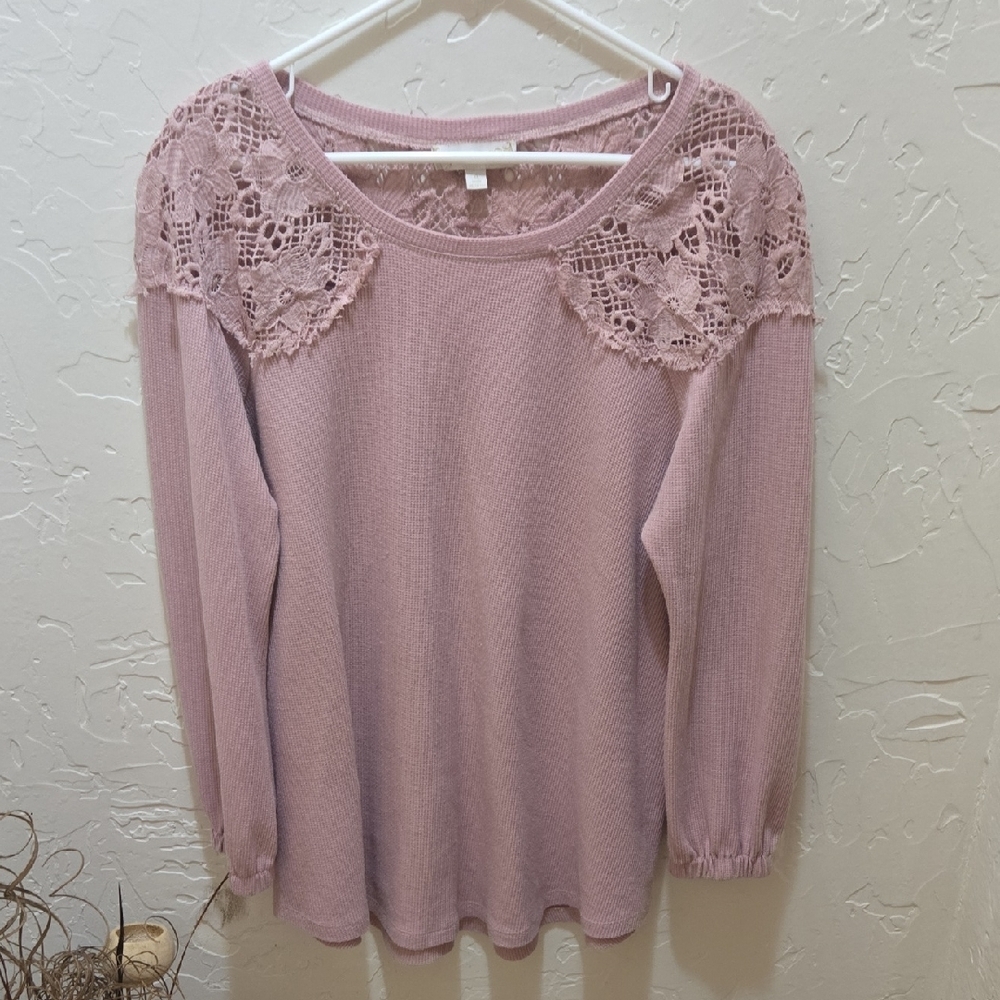 Suzanne Betro Lace Shoulder Blouse - Light Pink